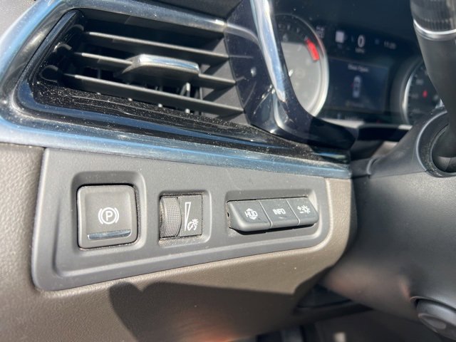 Used 2022 Cadillac XT6 Premium Luxury w/ Technology Package image 25