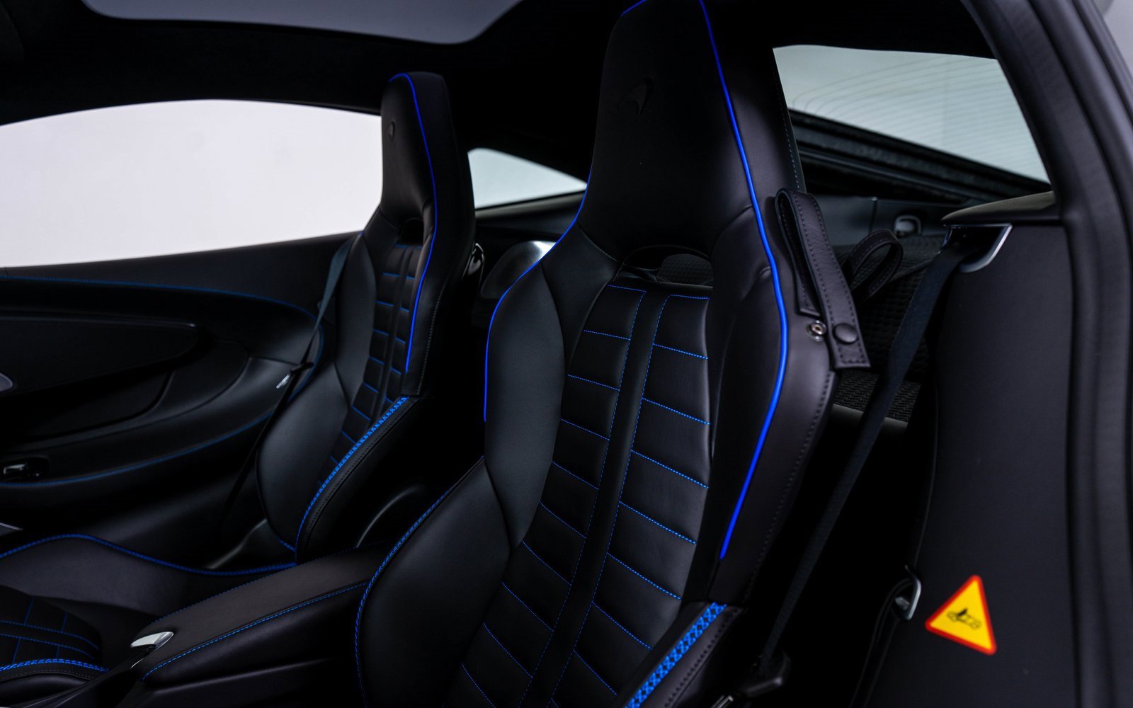 New 2025 McLaren GTS image 19