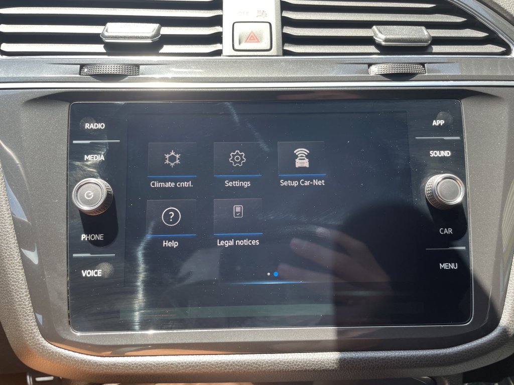 Used 2023 Volkswagen Tiguan SE R-Line image 43