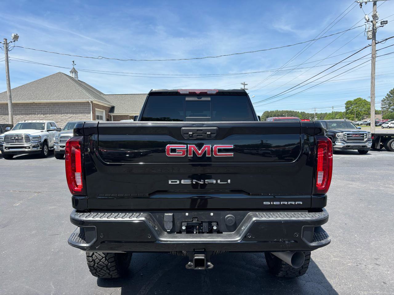 Used 2022 GMC Sierra 2500 Denali image 6