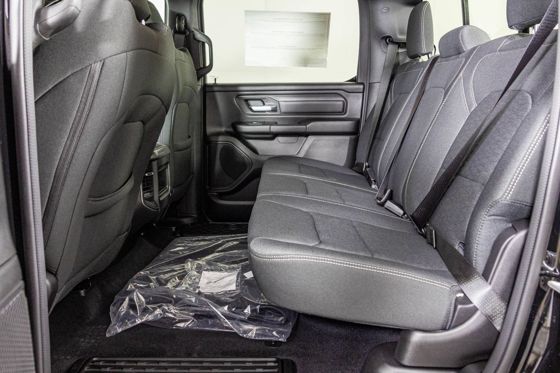 New 2026 RAM 1500 Express AWD/4WD image 34