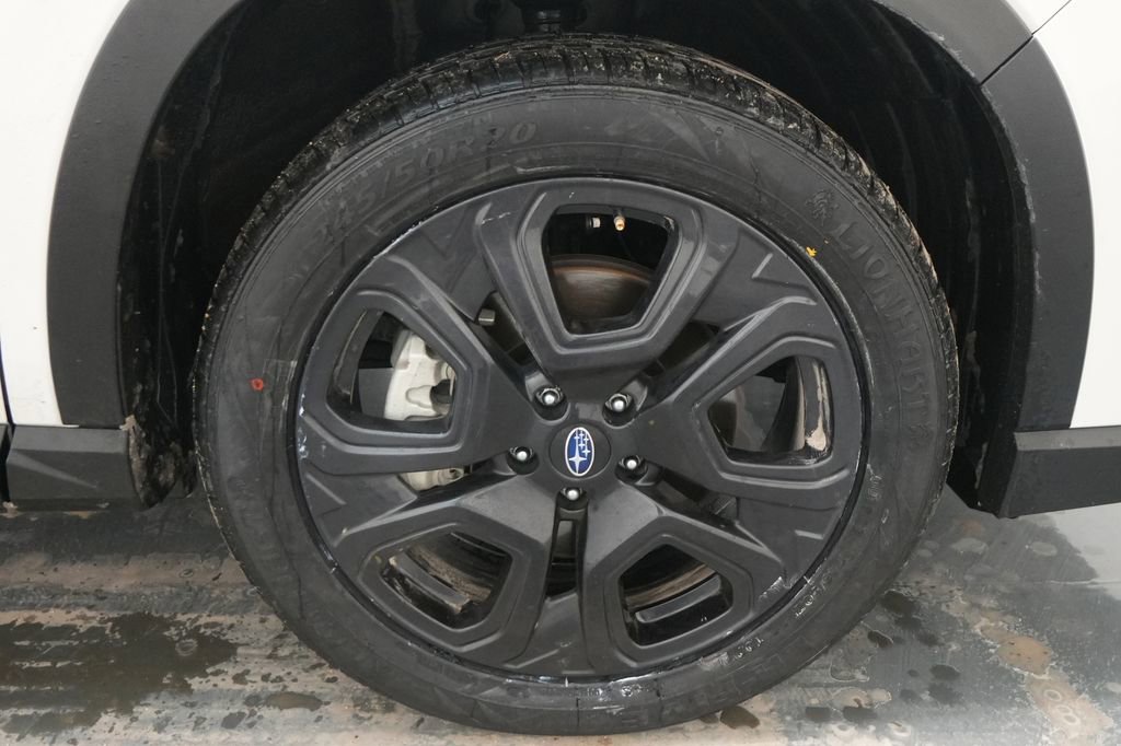 Used 2024 Subaru Ascent Onyx Edition image 11