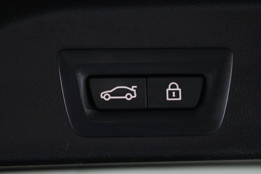 Used 2020 BMW X5 sDrive40i w/ Premium Package image 15