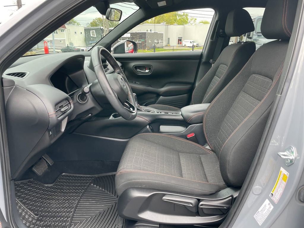 Used 2024 Honda HR-V Sport image 38