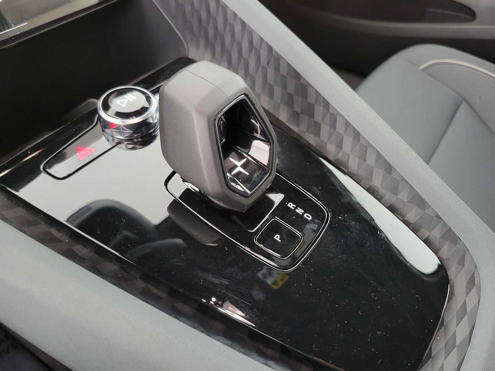 Used 2024 Polestar Polestar 2 RWD image 31