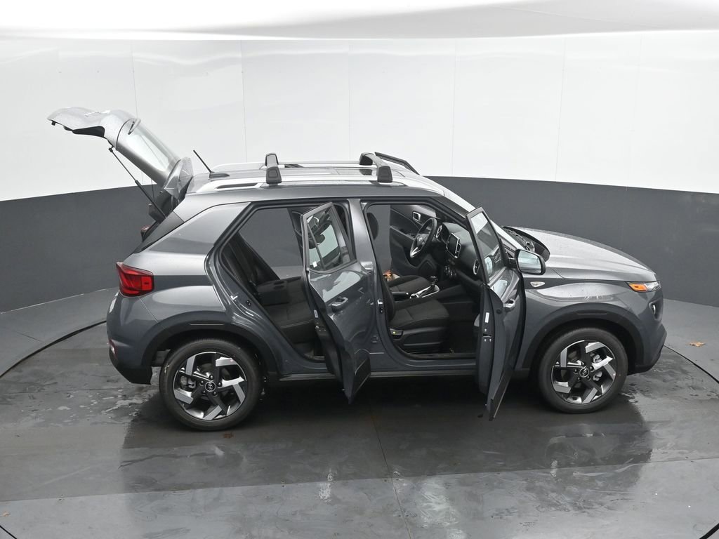 New 2026 Hyundai Venue SEL FWD image 52