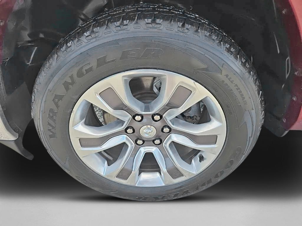 Used 2021 RAM 1500 Limited AWD/4WD image 11