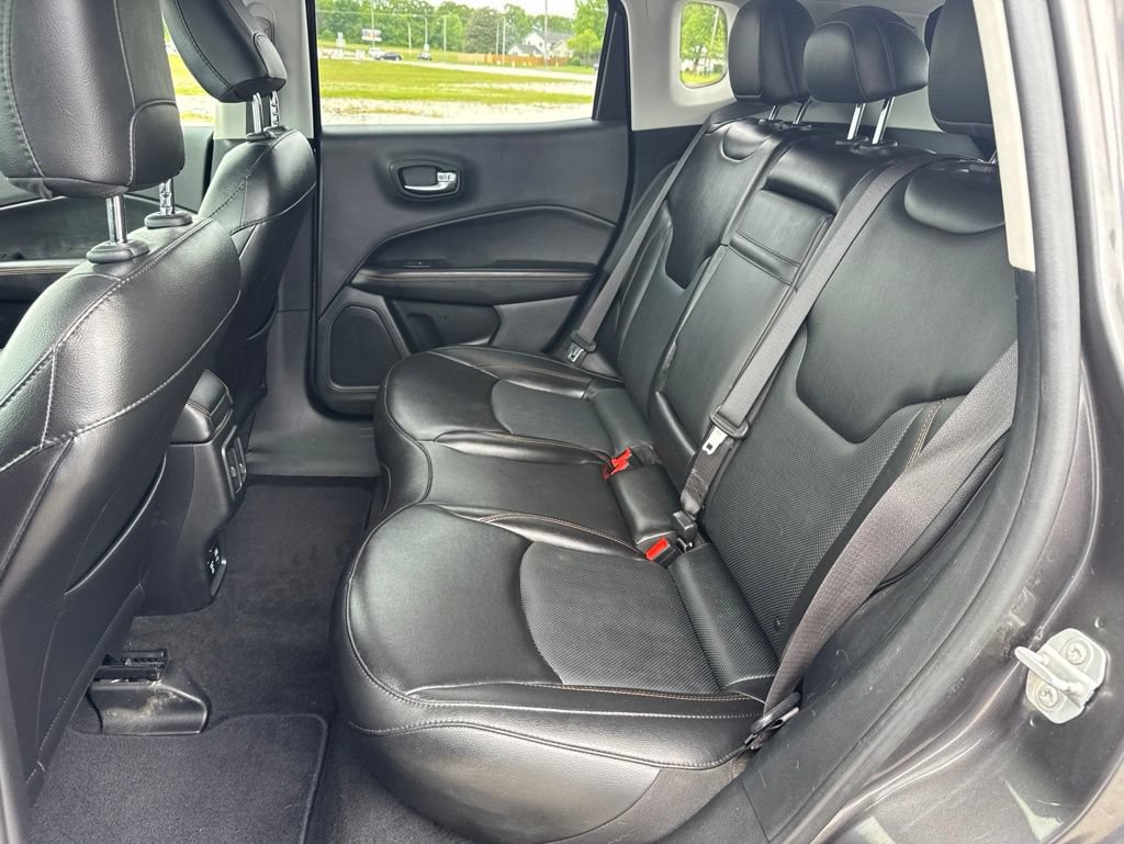 Used 2020 Jeep Compass Limited AWD/4WD image 15