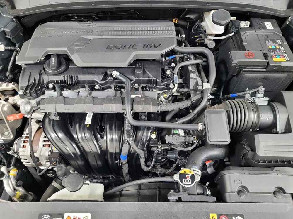 Used 2023 Hyundai Elantra SEL w/ Winter Weather Package FWD image 30