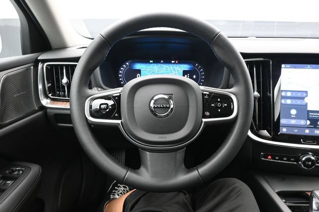 New 2026 Volvo V60 B5 Cross Country Plus w/ Climate Package AWD/4WD image 23