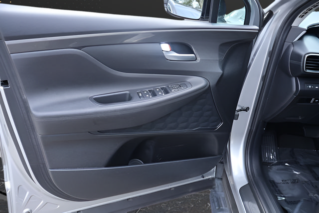 Used 2022 Hyundai Santa Fe XRT FWD image 11