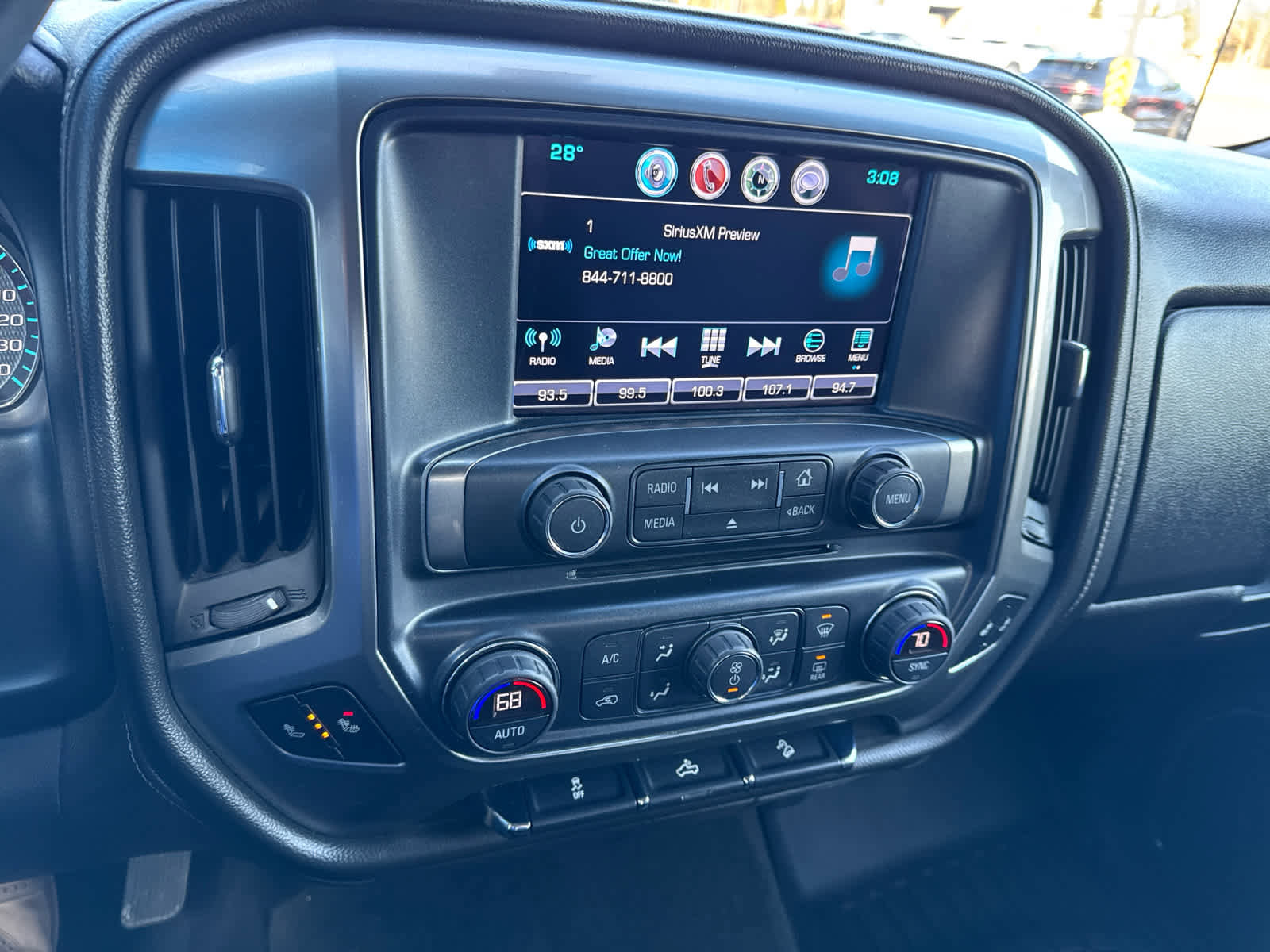 Used 2017 Chevrolet Silverado 1500 LTZ Z71 image 23