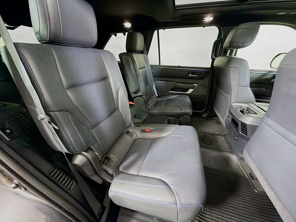 Used 2023 Toyota Sequoia Platinum AWD/4WD image 25