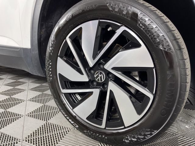 Used 2025 Volkswagen Atlas SE image 14