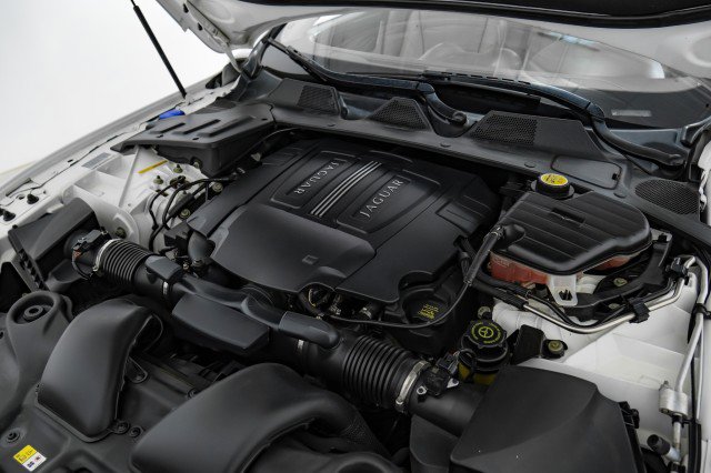Used 2012 Jaguar XJ L image 49