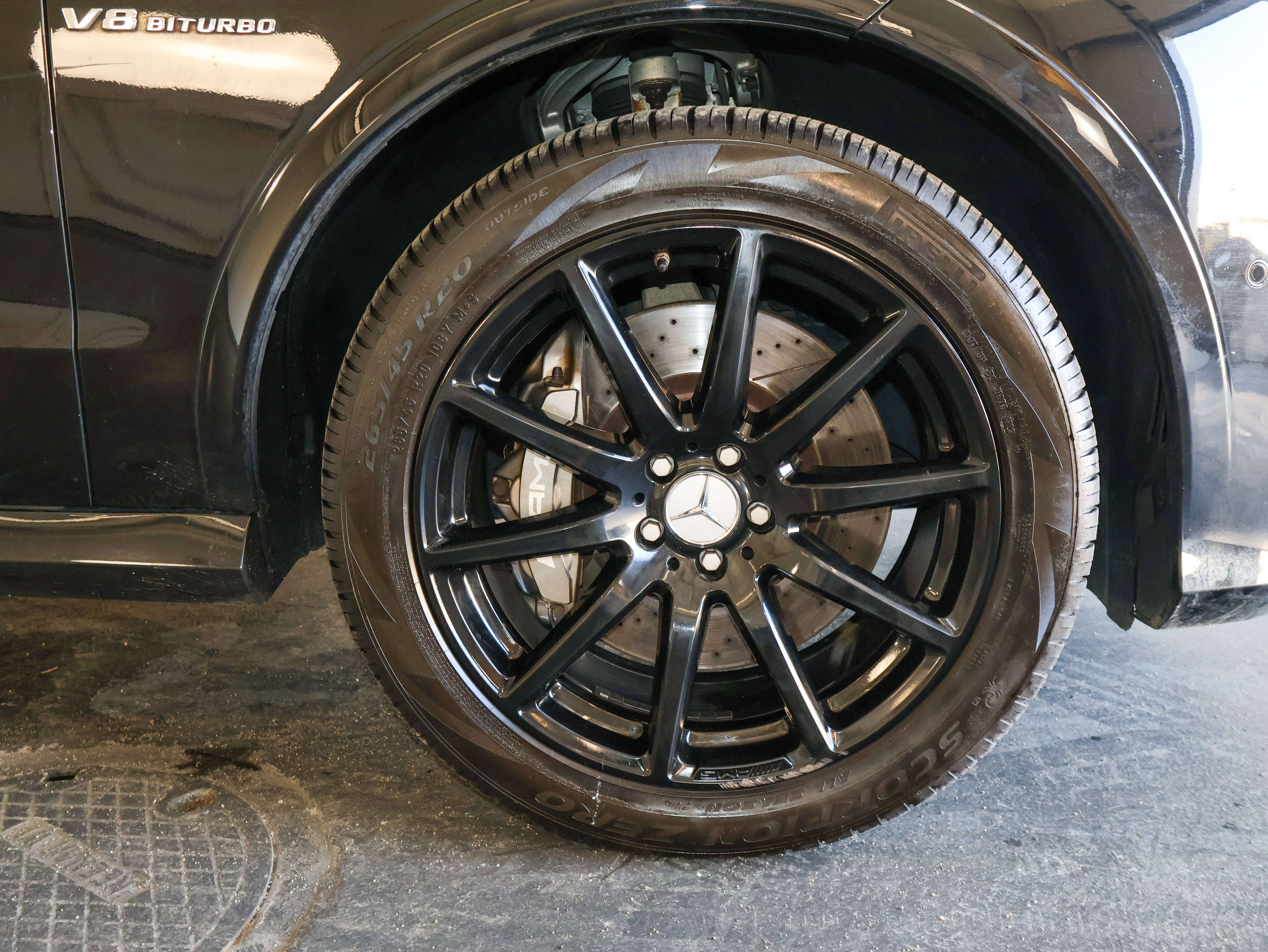 Used 2017 Mercedes-Benz GLE 63 AMG 4MATIC image 45