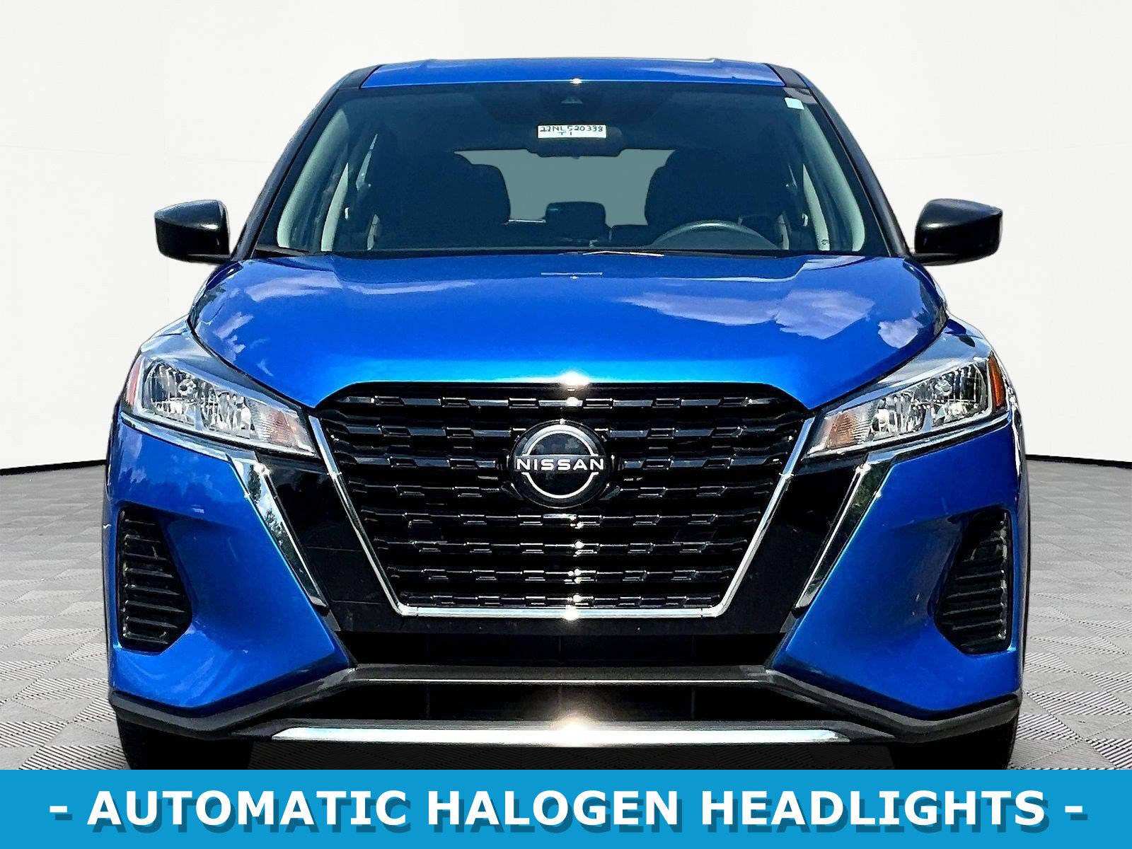 Used 2022 Nissan Kicks S FWD image 2