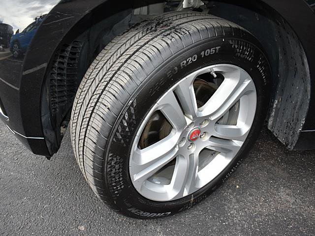 Used 2017 Jaguar F-PACE R-Sport image 8