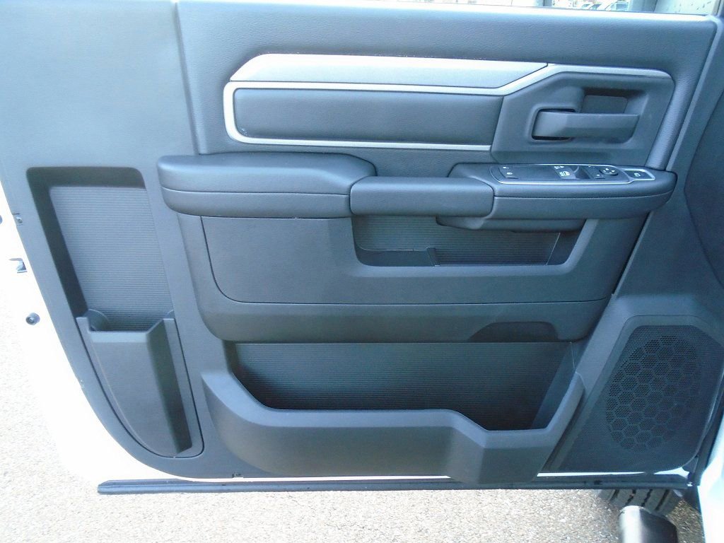 New 2024 RAM 5500 Tradesman w/ Safety Group image 6