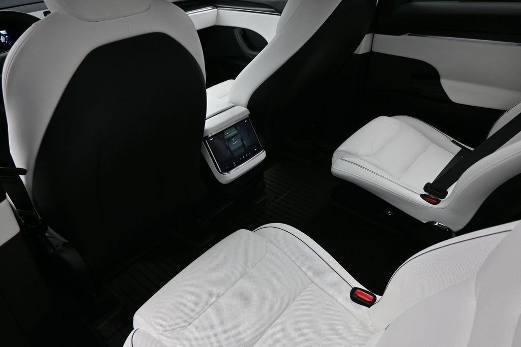 Used 2023 Tesla Model X Plaid AWD/4WD image 24