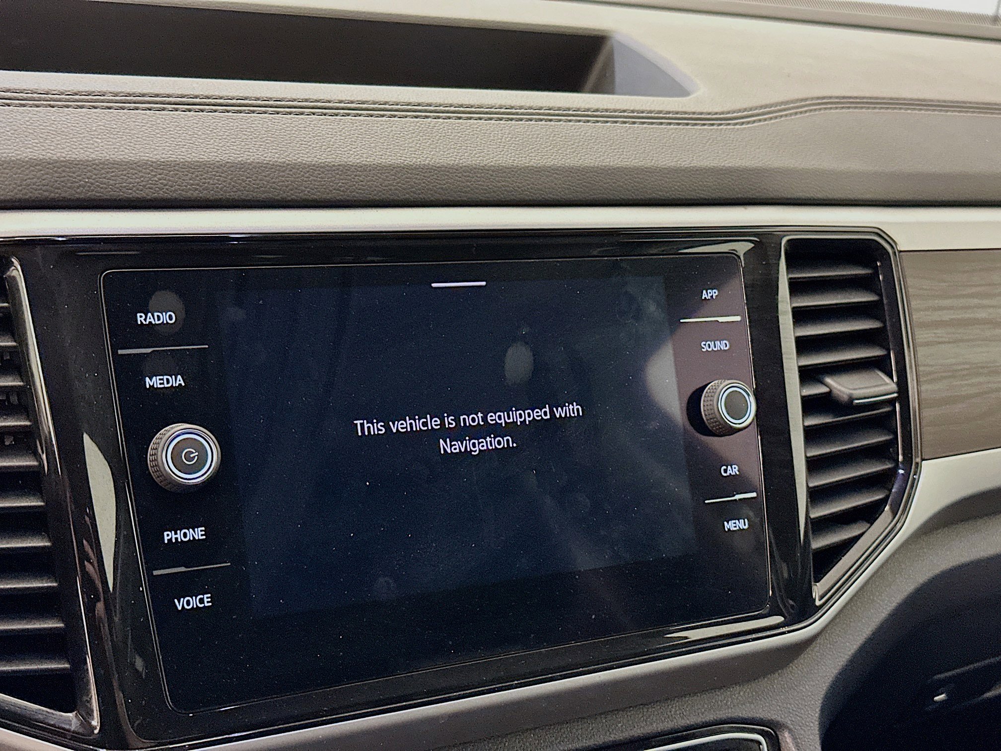 Used 2022 Volkswagen Atlas SE image 22