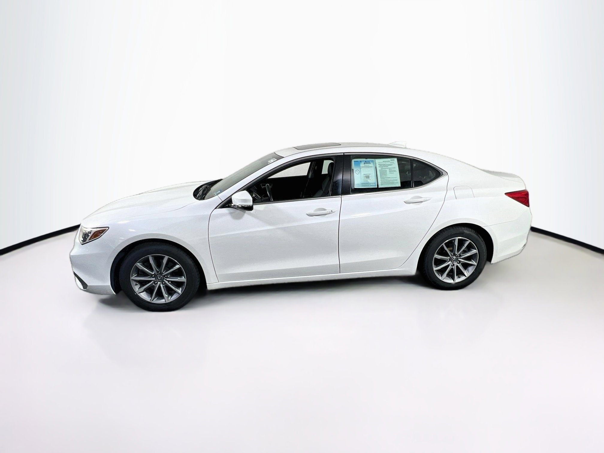 Used 2018 Acura TLX w/ Technology Package FWD image 8