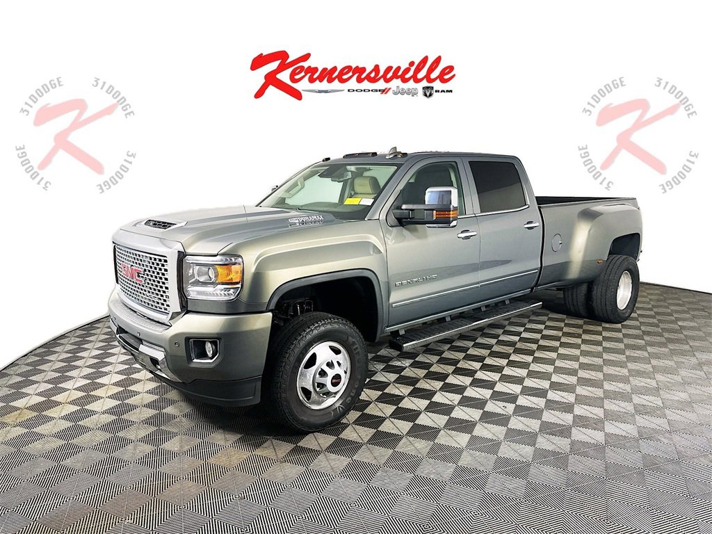 Used 2017 GMC Sierra 3500 Denali w/ Duramax Plus Package image 3