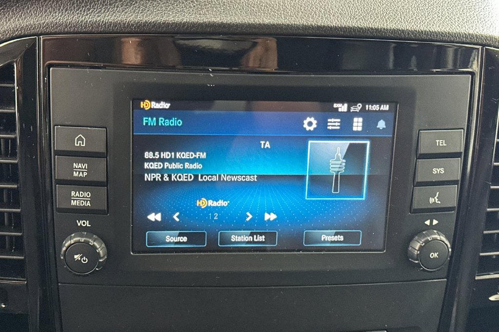 Used 2021 Mercedes-Benz Metris Passenger image 22