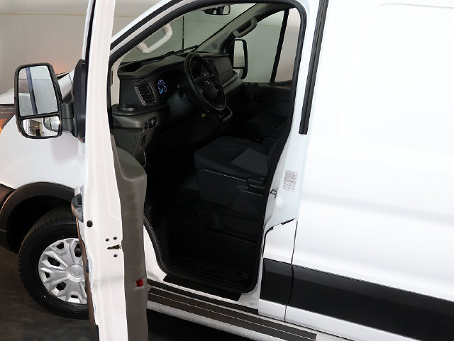 Used 2025 Ford Transit 250 Low Roof w/ Exterior Upgrade Package RWD image 5