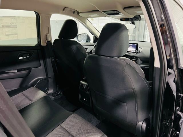 New 2026 Nissan Rogue SV w/ Cold Weather Package FWD image 25