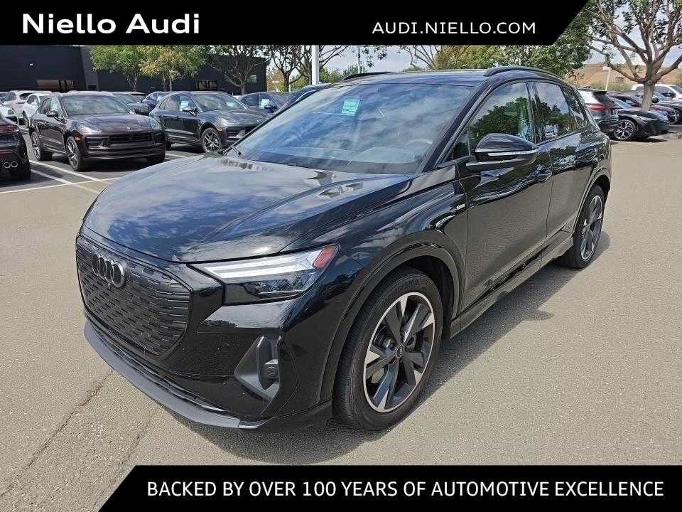 Used 2024 Audi Q4 e-tron Premium Plus w/ Premium Plus AWD/4WD image 1