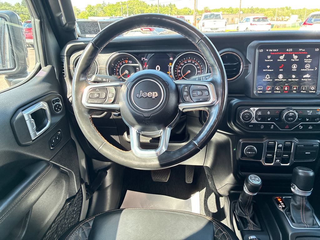 Used 2022 Jeep Gladiator Overland AWD/4WD image 19
