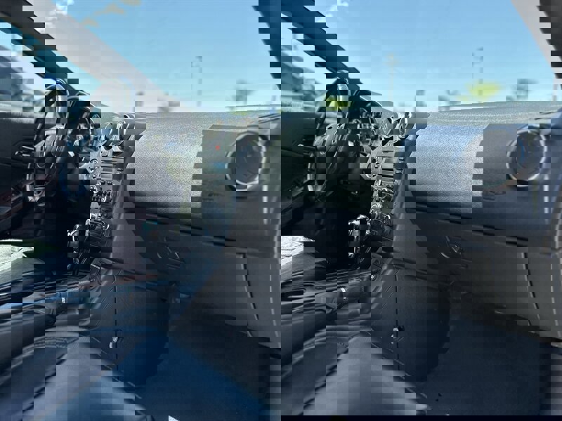 Used 2007 Pontiac G6 GT w/ Sport Package image 5