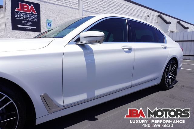 Used 2018 BMW 750i RWD image 48