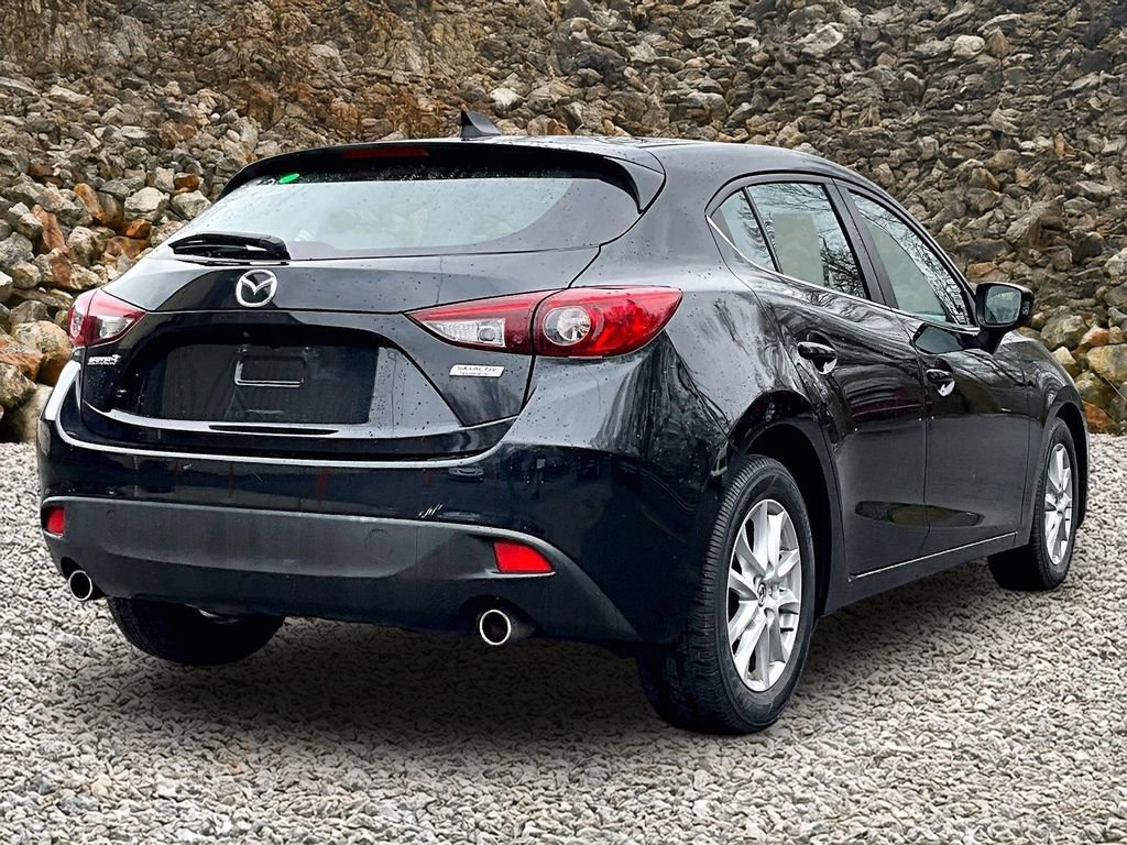 Used 2014 MAZDA MAZDA3 i Grand Touring FWD image 2