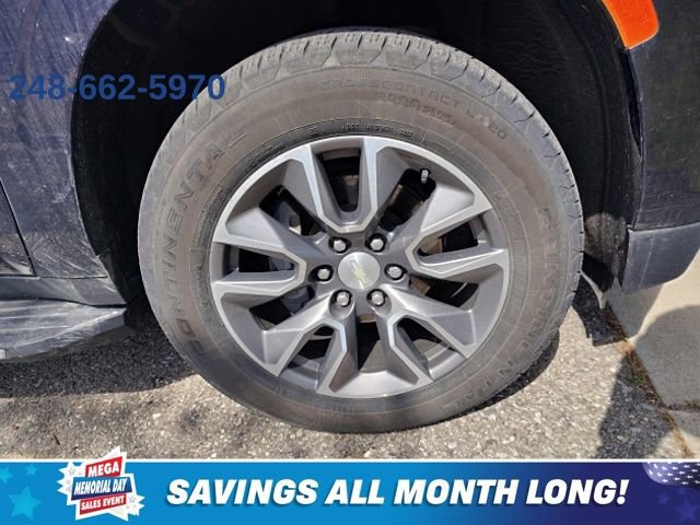 Used 2022 Chevrolet Tahoe LT w/ Luxury Package AWD/4WD image 9