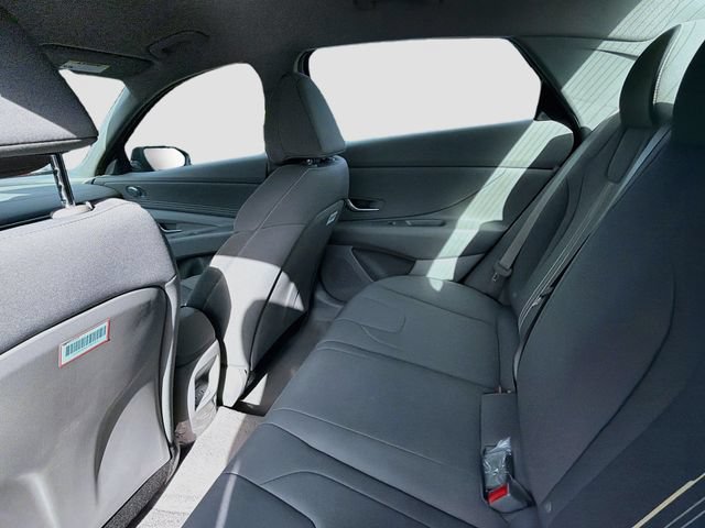 Certified 2026 Hyundai Elantra Sport FWD image 20
