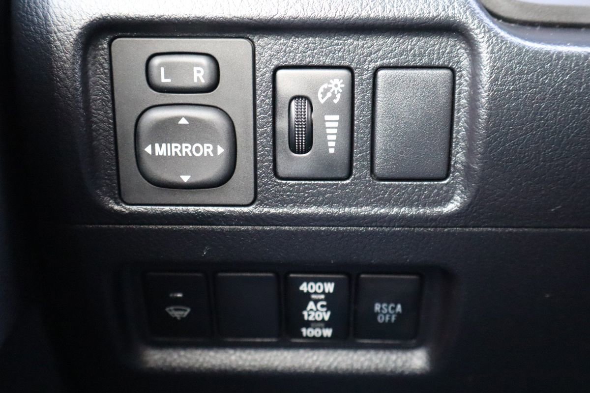 Used 2012 Toyota 4Runner Limited image 29