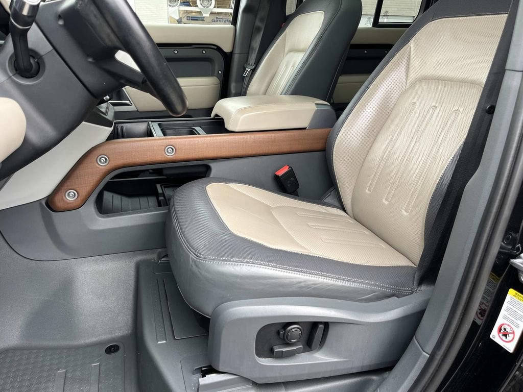 Used 2021 Land Rover Defender 110 X-Dynamic HSE image 22