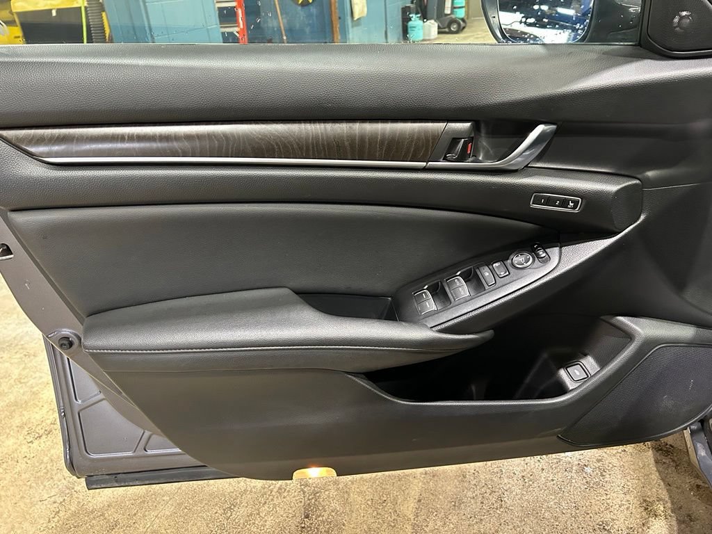 Used 2020 Honda Accord EX-L image 8