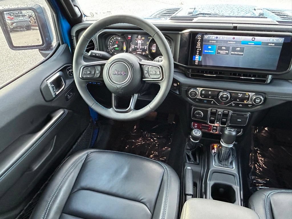 Used 2024 Jeep Wrangler Unlimited Rubicon 4xe AWD/4WD image 9