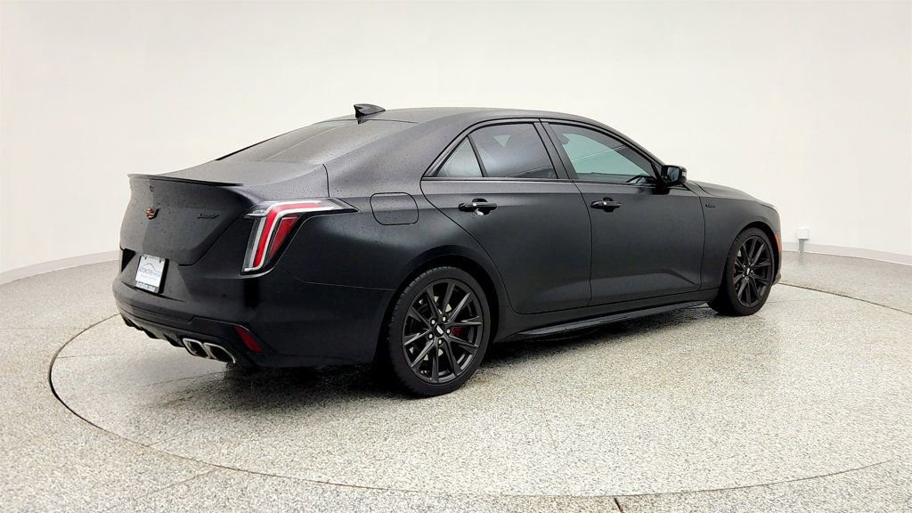 Used 2021 Cadillac CT4 V w/ Technology Package RWD image 5