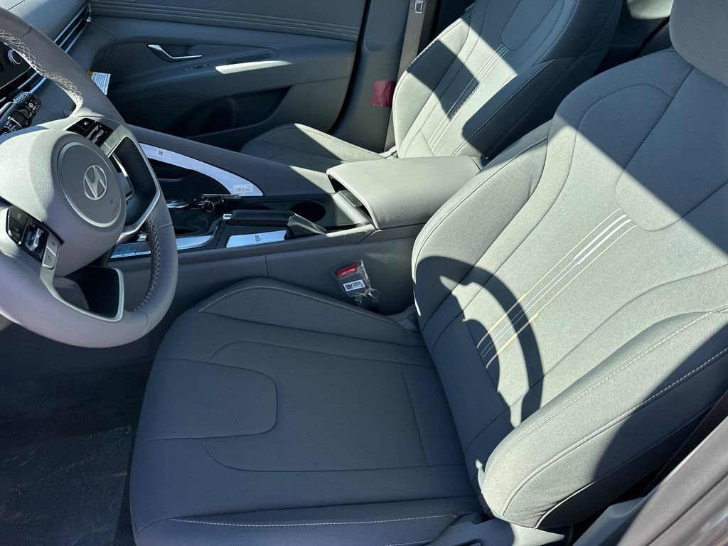 New 2026 Hyundai Elantra Sport image 9