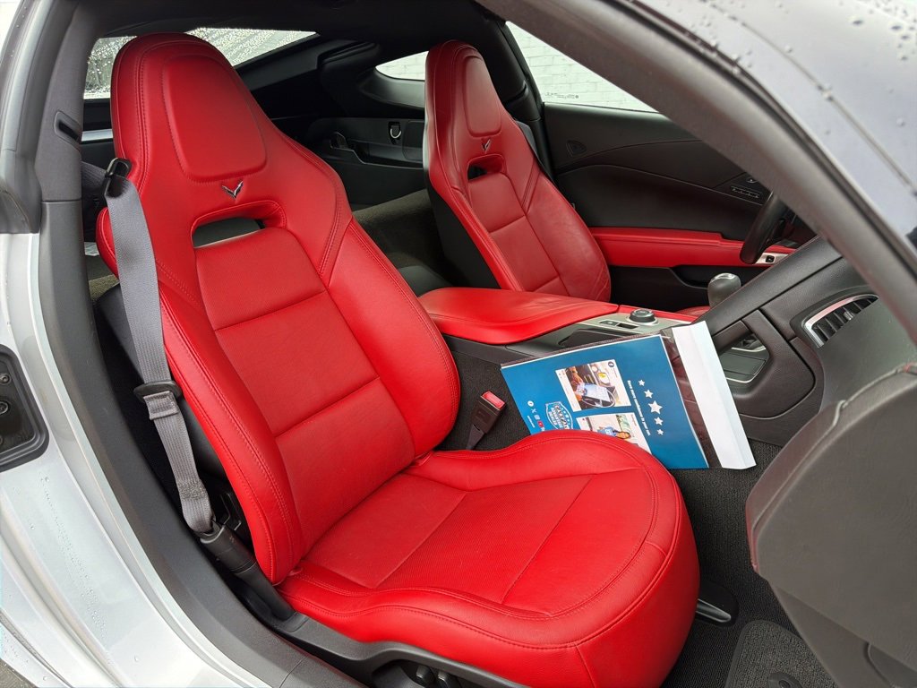 Used 2014 Chevrolet Corvette w/ Z51 Performance Package w/ 2LT Preferred Equipment Group image 11