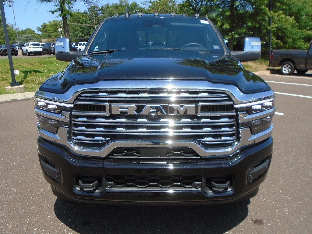 New 2025 RAM 2500 Limited image 5