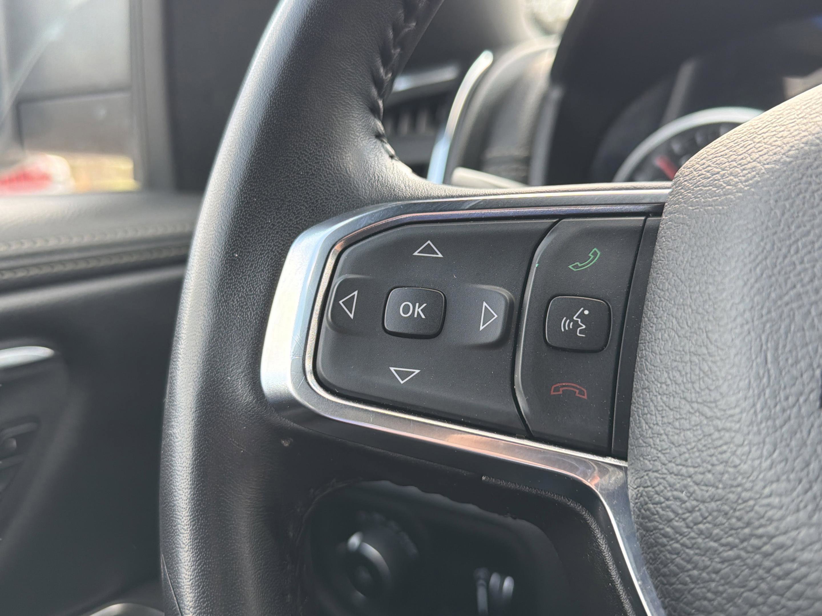 Used 2024 RAM 1500 Laramie image 25