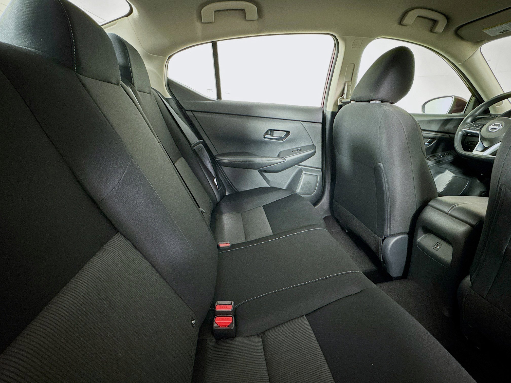 Used 2025 Nissan Sentra SV image 26