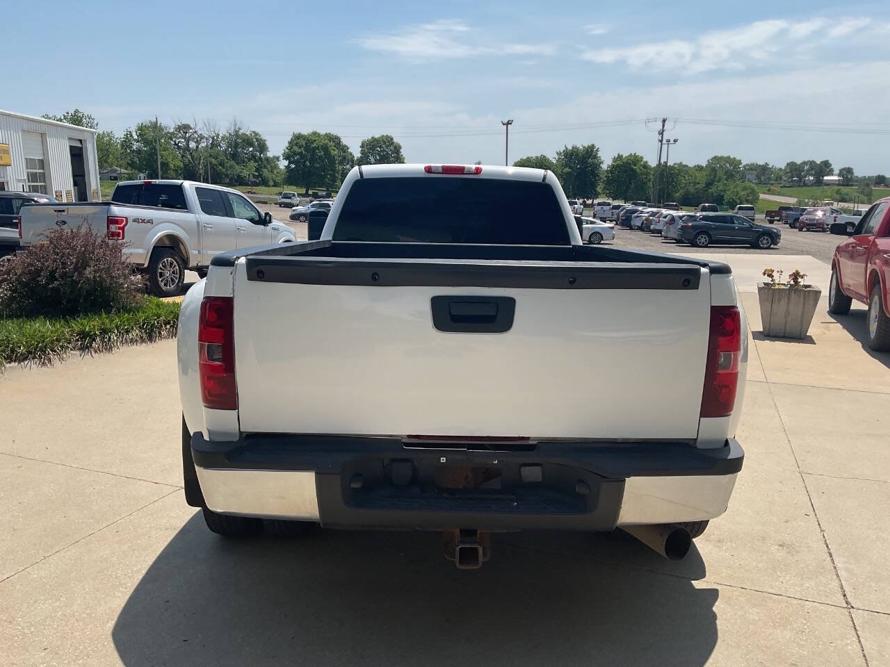 Used 2010 Chevrolet Silverado 3500 LT AWD/4WD image 8