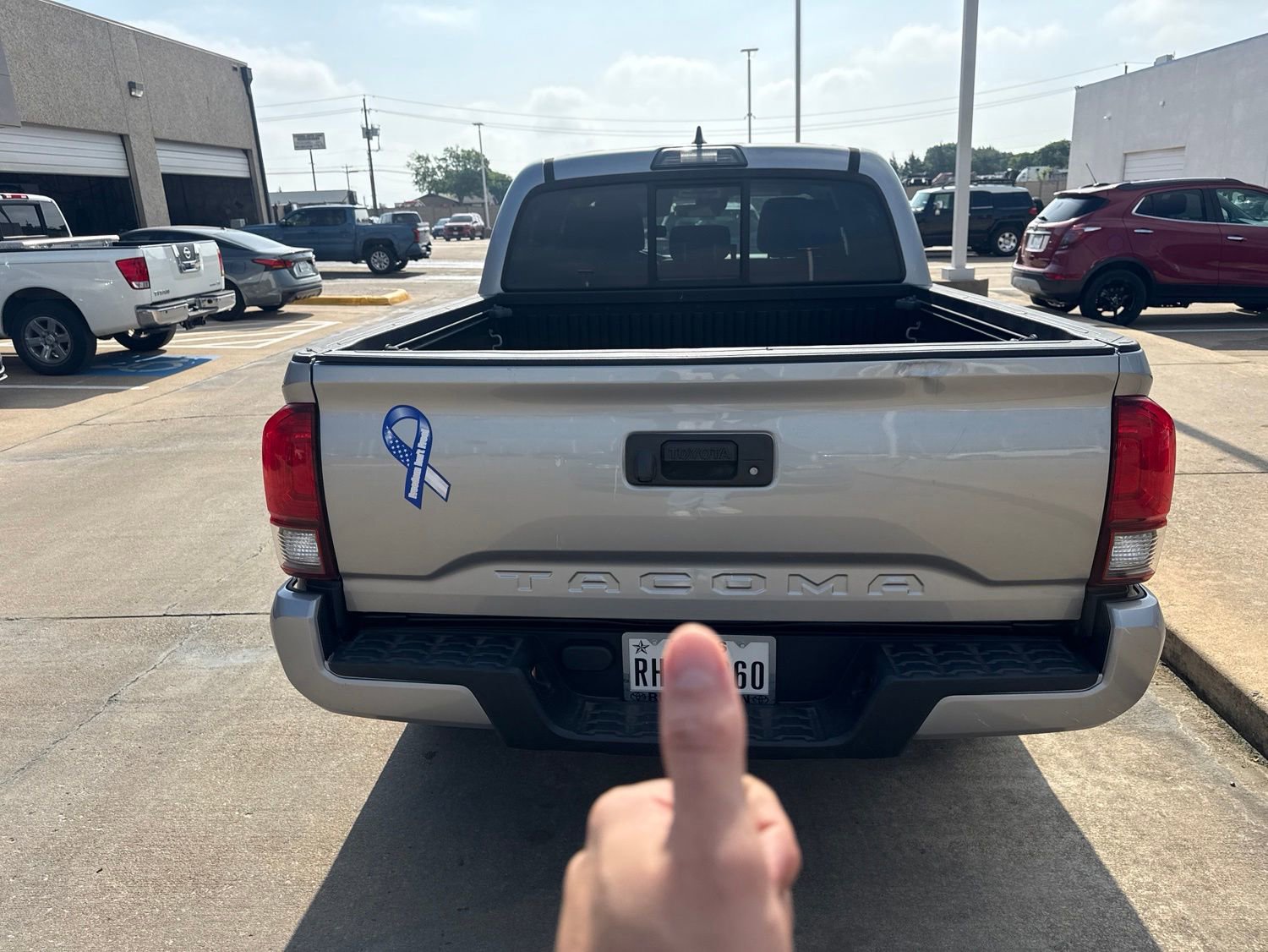 Used 2019 Toyota Tacoma SR RWD image 7