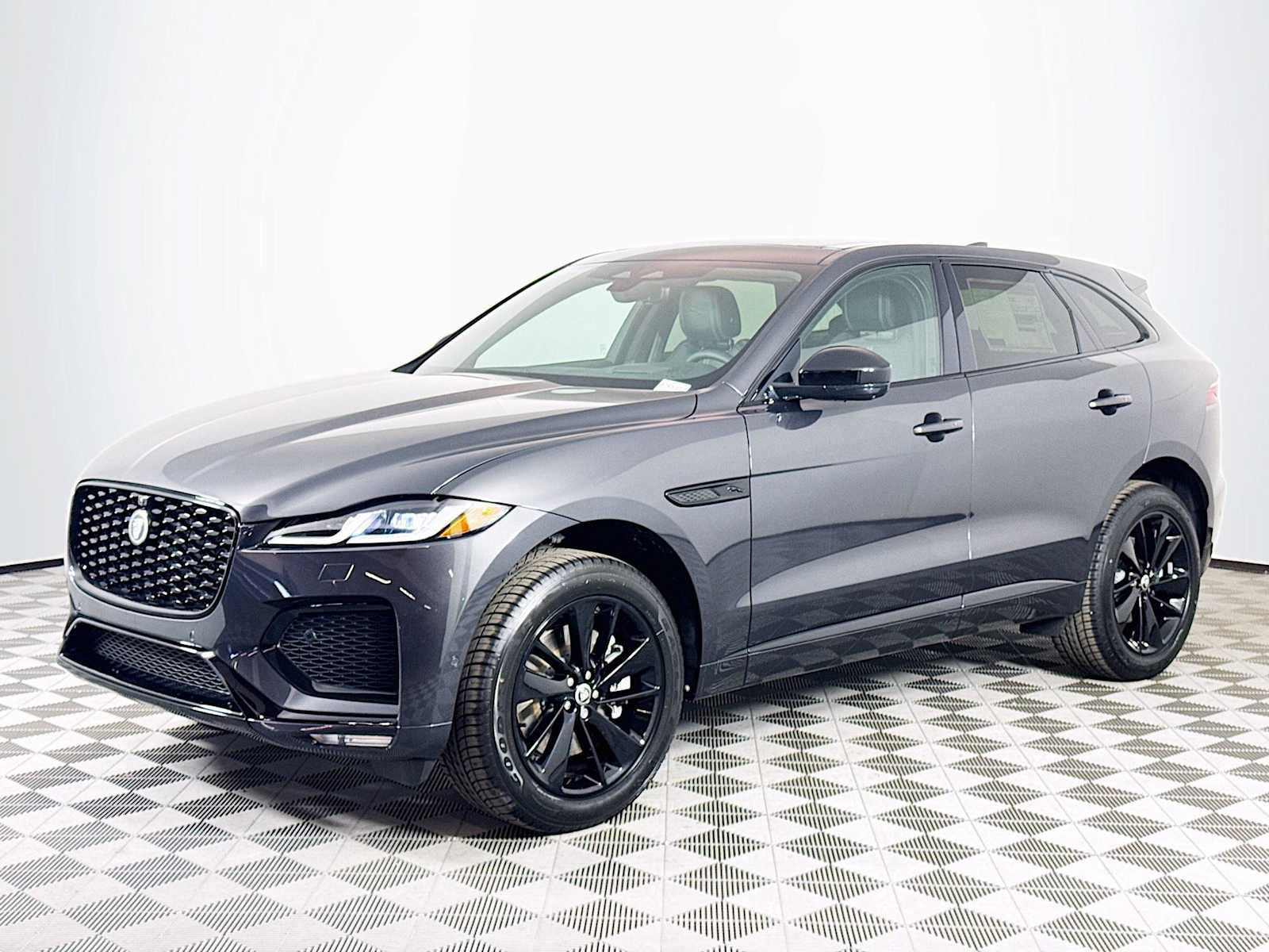New 2026 Jaguar F-PACE R-Dynamic S AWD/4WD image 1